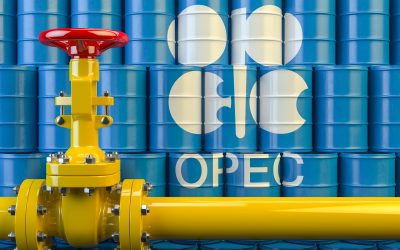 OPEC+ zwiększy wydobycie, ale tylko o 100 tysięcy baryłek dziennie. Arabia Saudyjska gra na 2 fronty